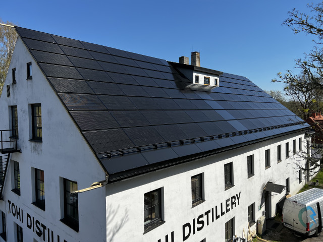 tohi distillery with solarstone solar roof